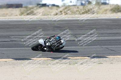 media/Dec-07-2025-CVMA (Sun) [[3e7d2de5dc]]/Race 5-Formula UL-CVMA Hooligans-American Thunder/